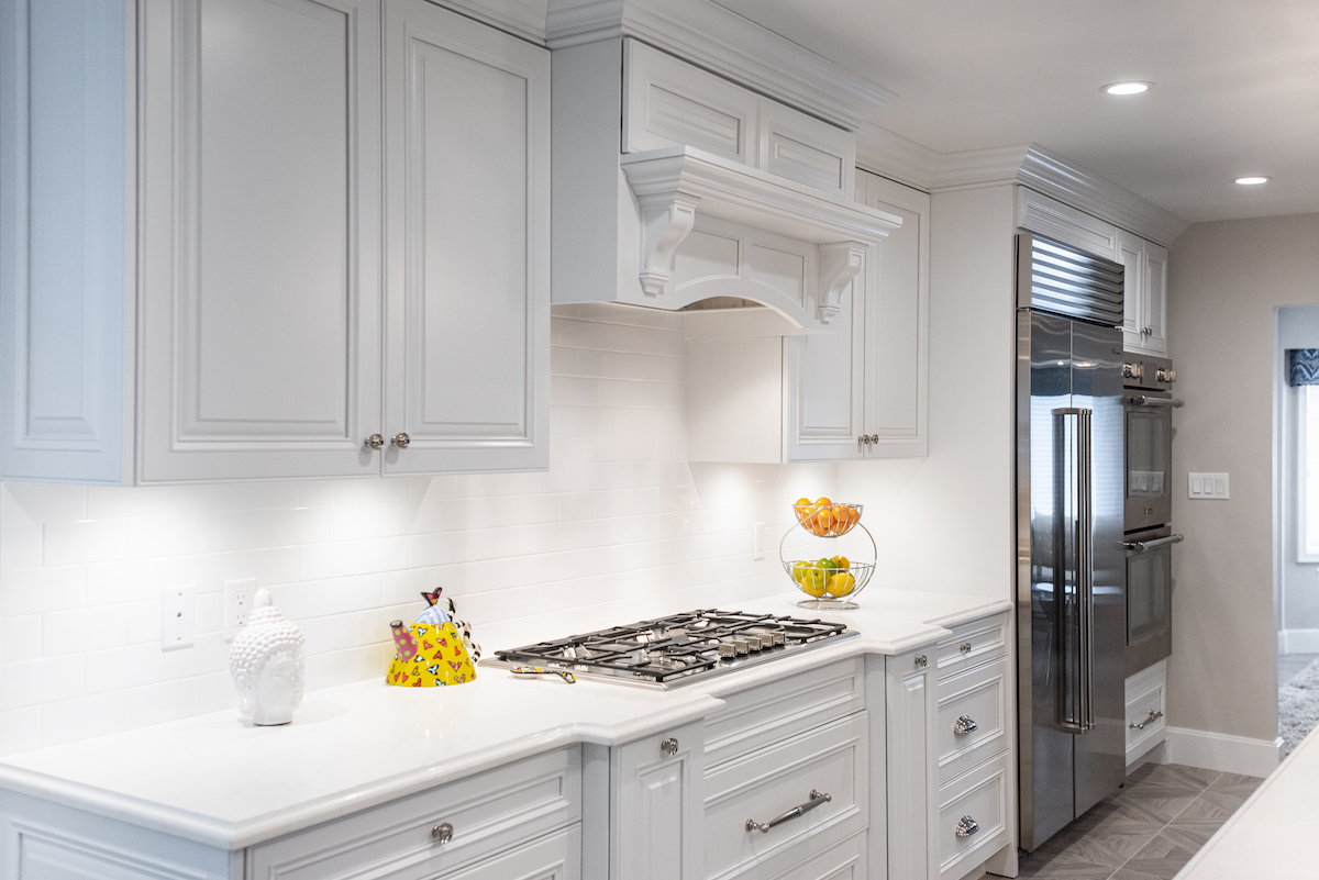 kitchen-design-white-gray-cabinets