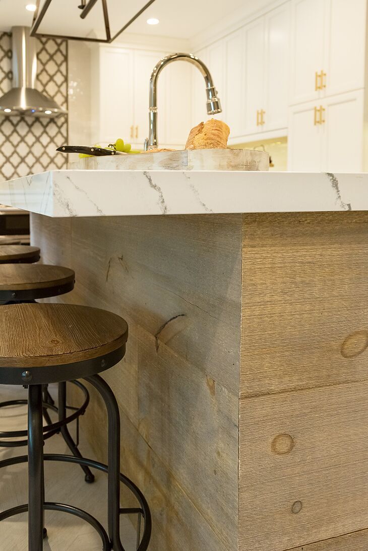 kitchen-marble-island-wooden-bar-stools