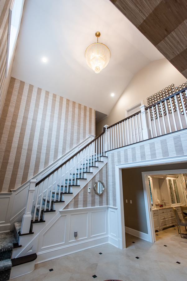 syosset-ny-staircase-striped-wallpaper