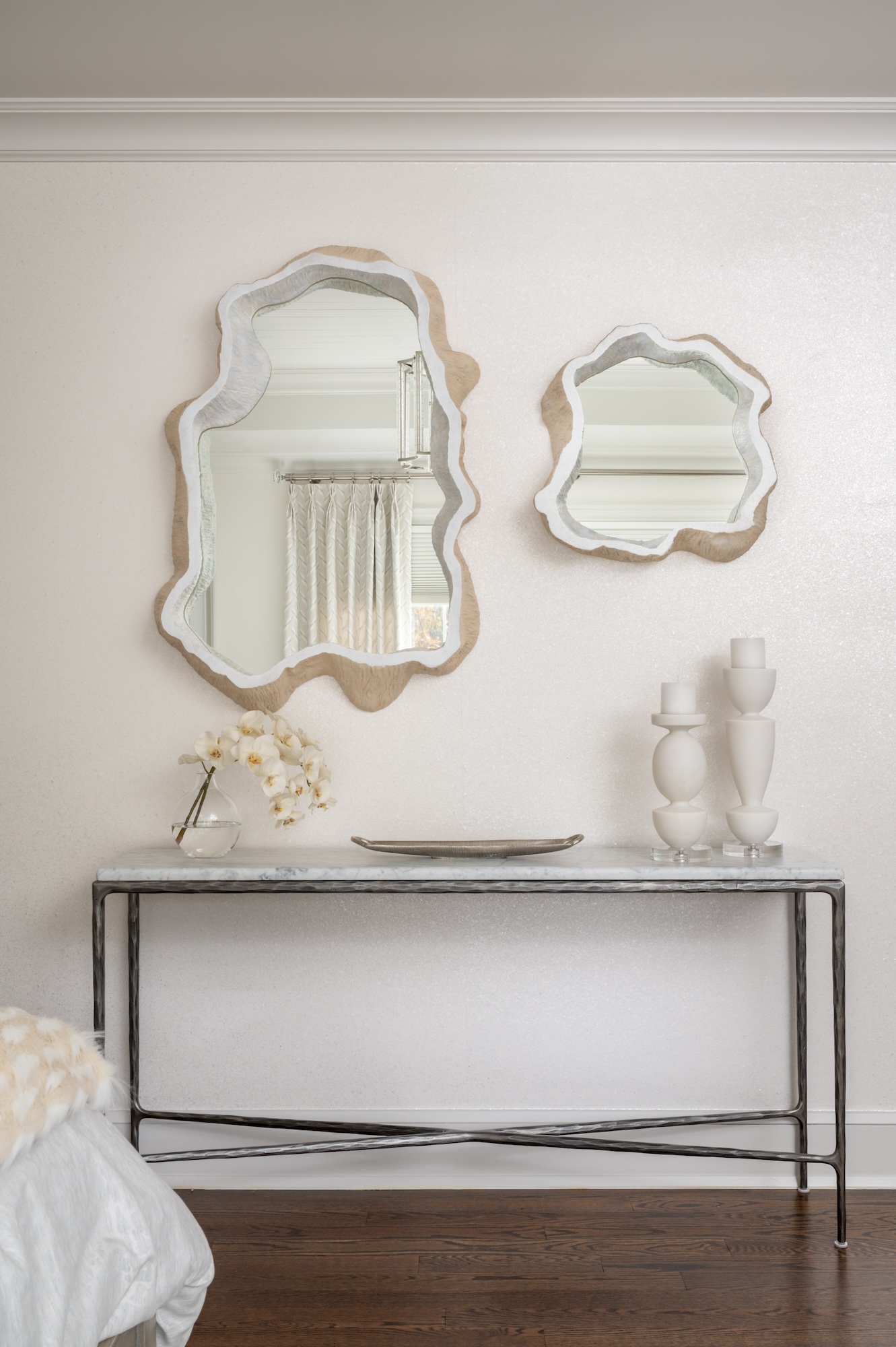 Unique Mirrors Bedroom Interior Design