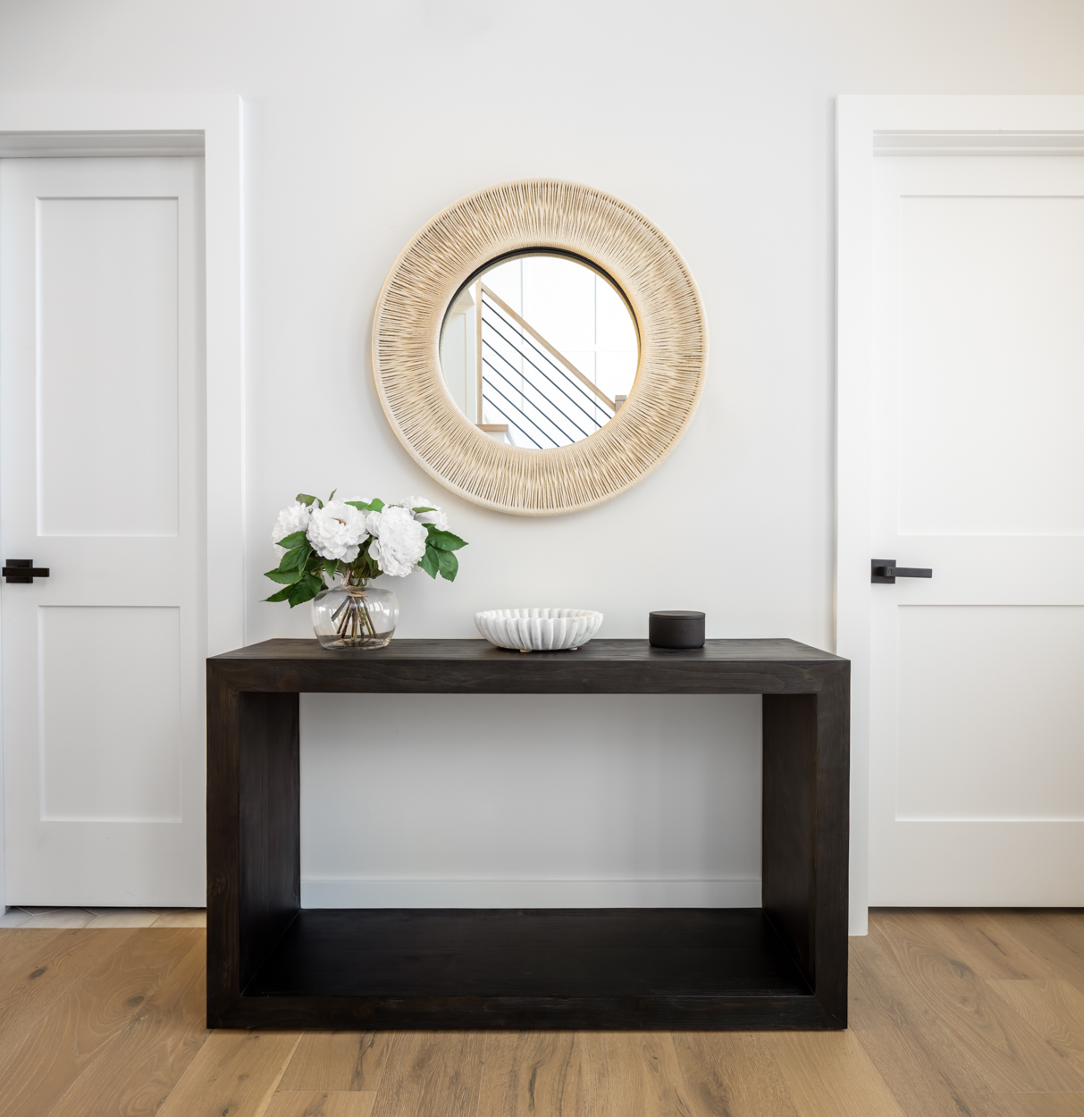 Side Table Entryway Interior Design Decor Round Mirror