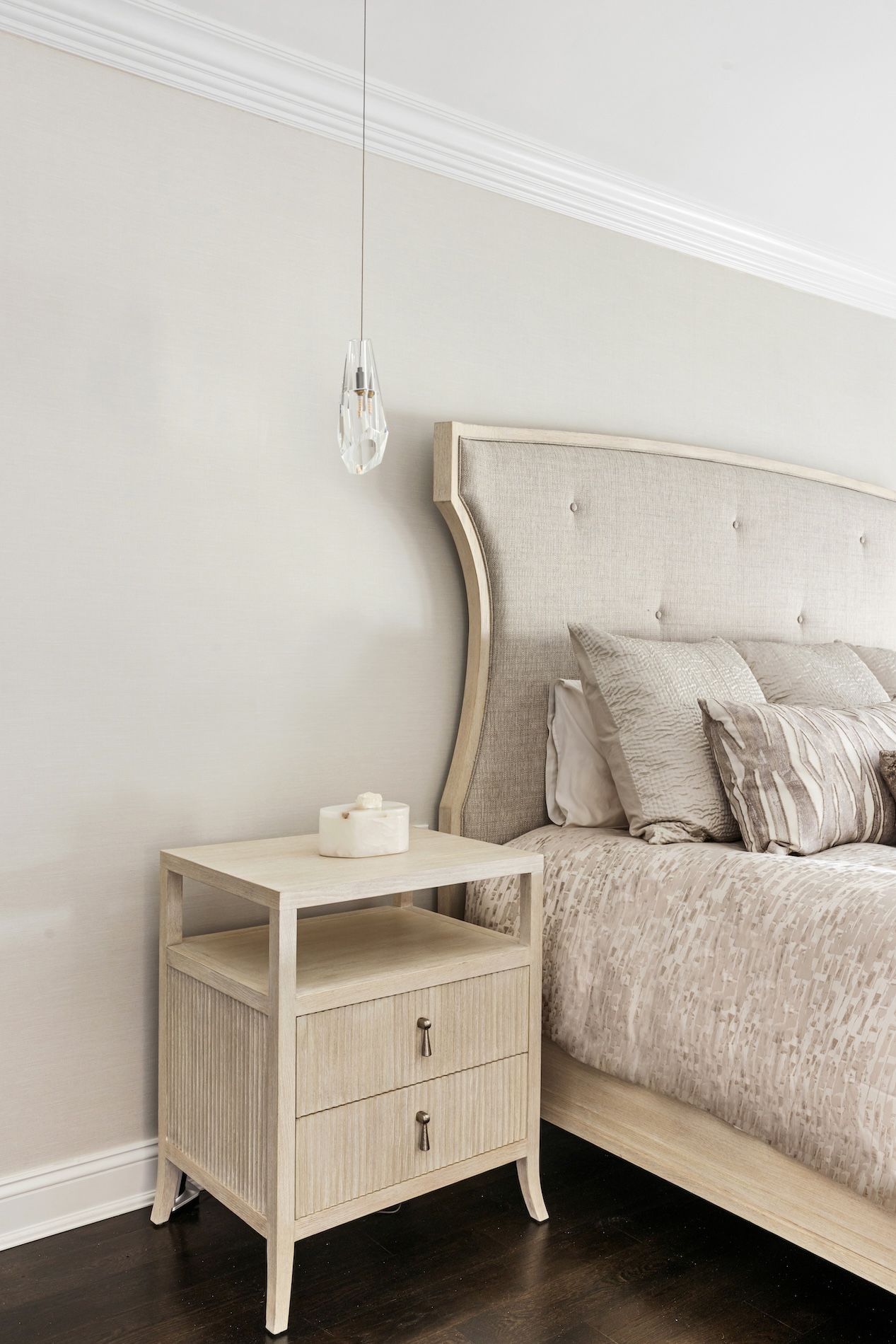 Bedroom Design Nightstand With Hanging Pendant Light
