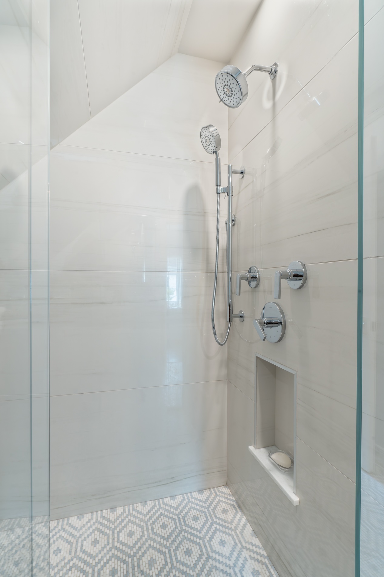 Shower Detail Manhasset Ny