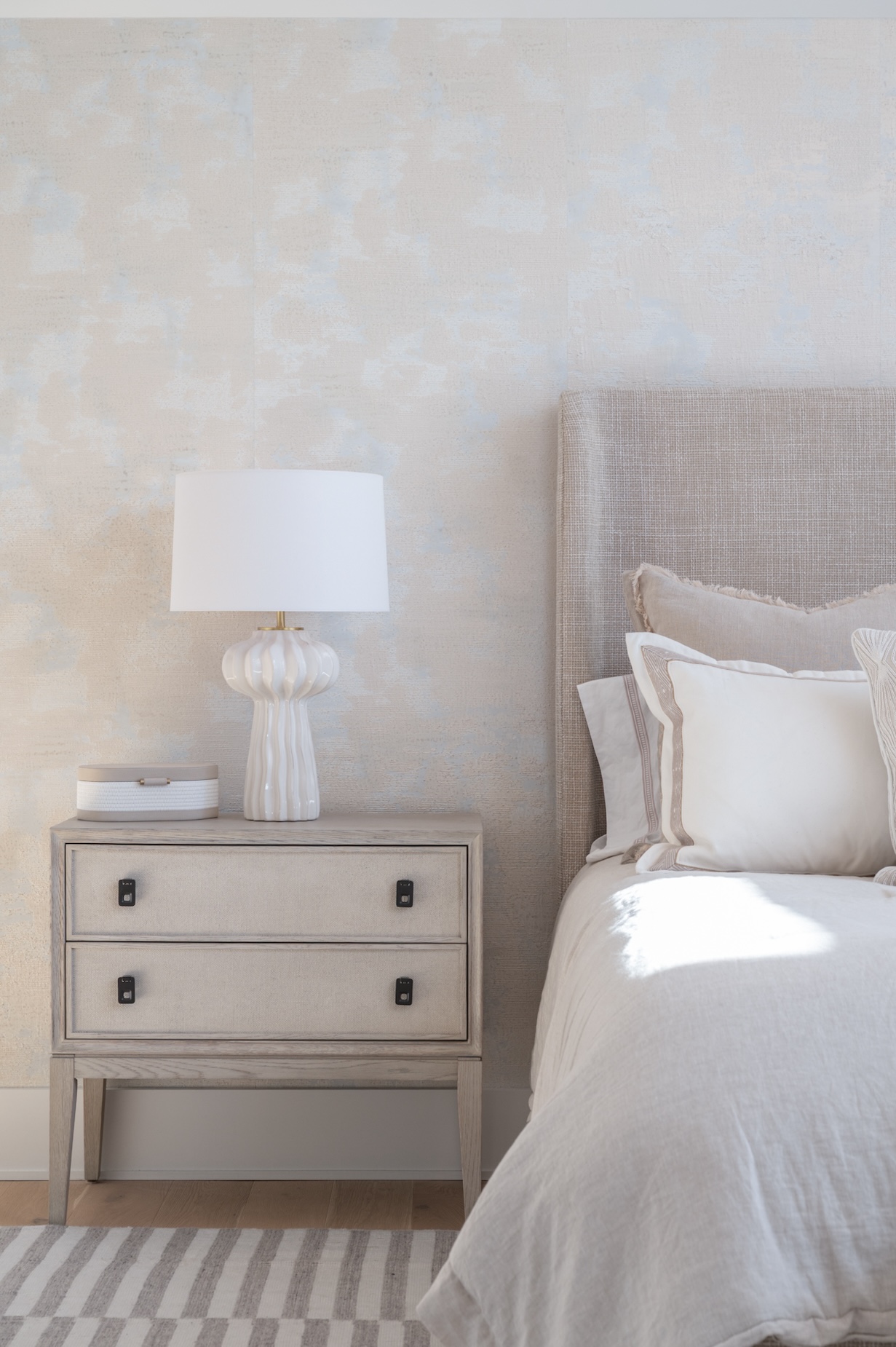 Bedside Table With Lamp Beige Cream White